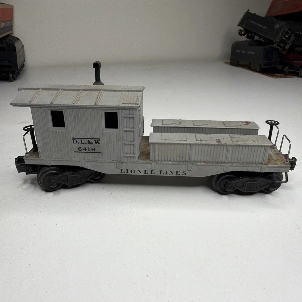 Vintage Lionel Train 6419  O Gauge DL&W Grey Wrecking Work Caboose w/ Orig Box